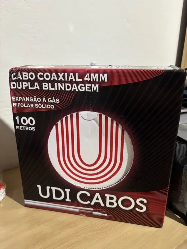 Udi Cabos 100 metros