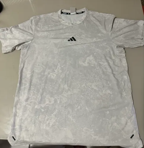 Camiseta Adidas