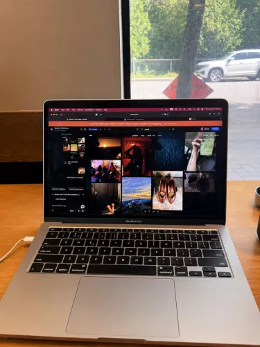 MacBook Pro 13 inch