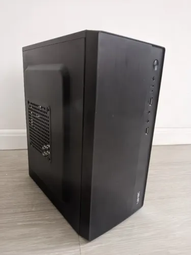 Gabinete Mid Tower Vinik Gvk02 Preto Com 1 Fan! 