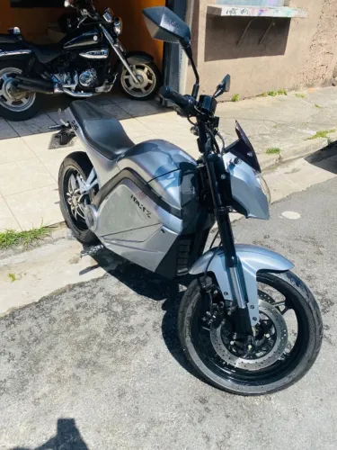 Moto Voltz EVS 2023 (420km )