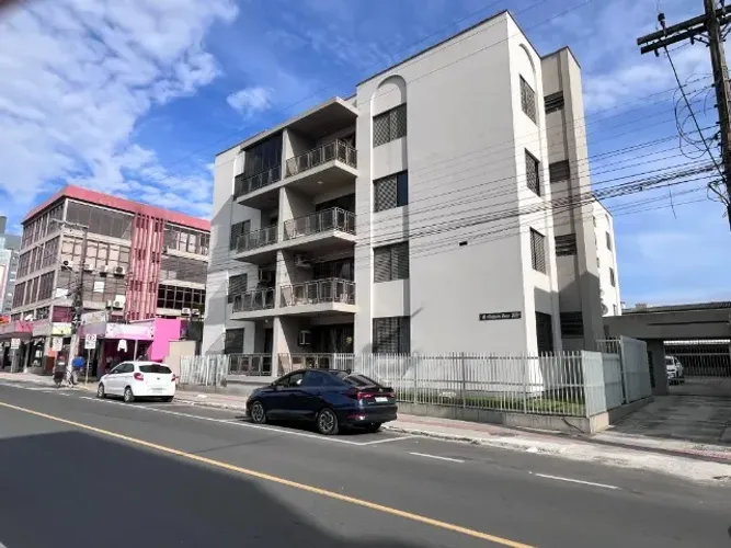 Apartamento no Centro de Araranguá (4 quartos)