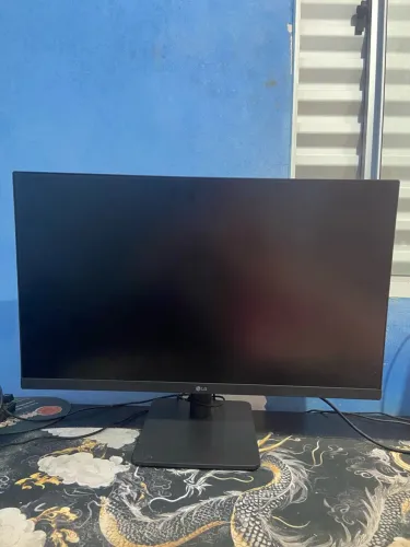 Monitor LG 24