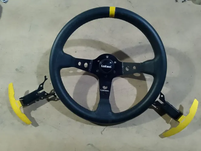 Volante Lotse com borboleta 