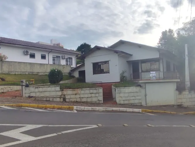 Terreno Comercial à venda em Caçador-SC