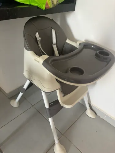 Cadeira de alimentação 