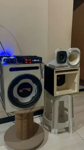 Vende-se som automotivo em ótimo estado