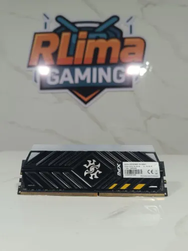 MEMORIAM RAM XPG 8GB 3000MHZ RGB