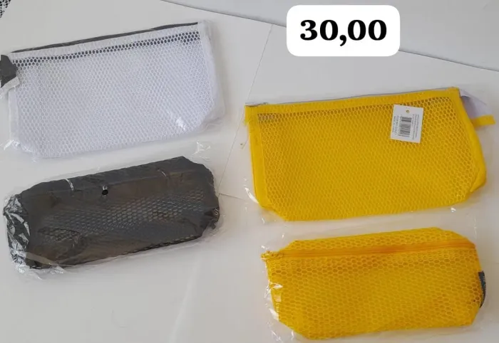 VENDO KIT NÉCESSAIRE TAMANHO P + M