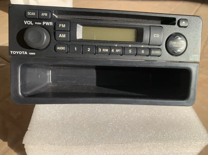 Rádio Original Toyota Corolla 2003 a 2008 CD Player + Porta Objetos