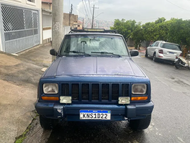 Jeep Cherokee Sport 4.0 Mec./aut. 2000