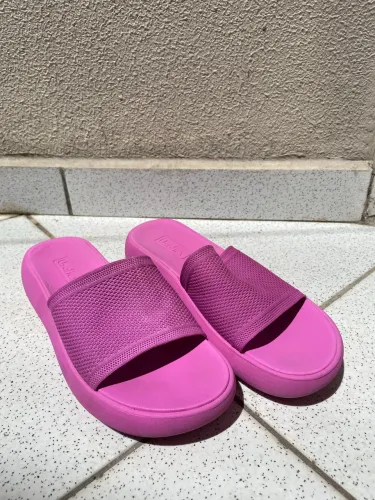 Chinelo rosa
