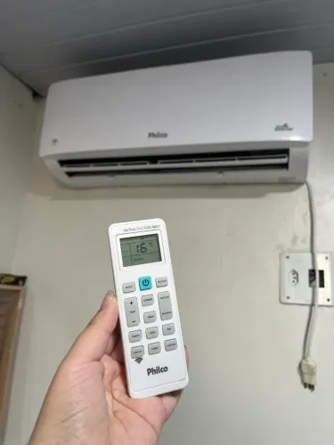 Split Philco 9000 btus 220v