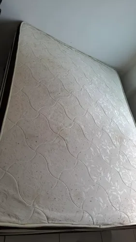 CAMA CASAL SIMPLES USADA 
