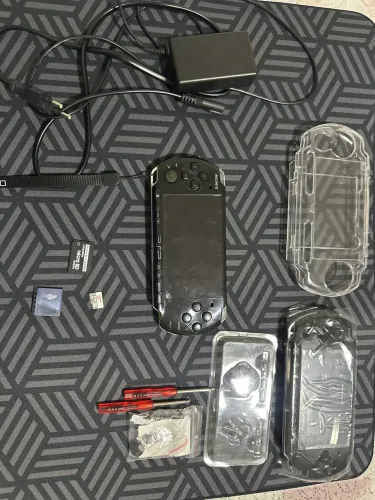 Psp 3001 + kit reparo + capacitor novo