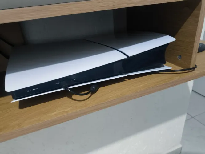PS5 SLIM DIGITAL