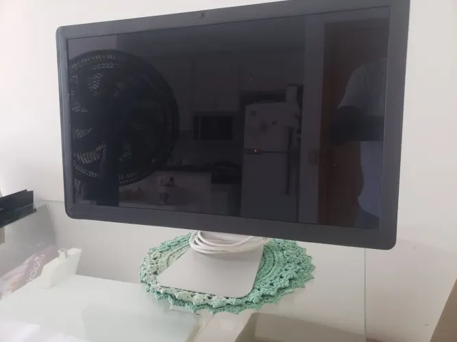 Monitor Apple Thunderbolt Display 27" QHD - modelo A1407