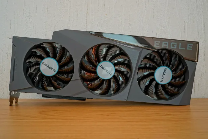 RTX 3090 Gigabyte 24GB, nunca usada 