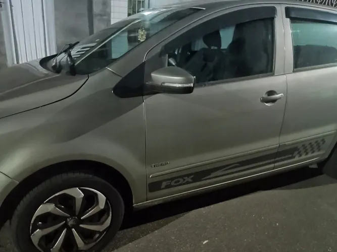 Volkswagen Fox 1.0 MI Total Flex 8V 5P 2011