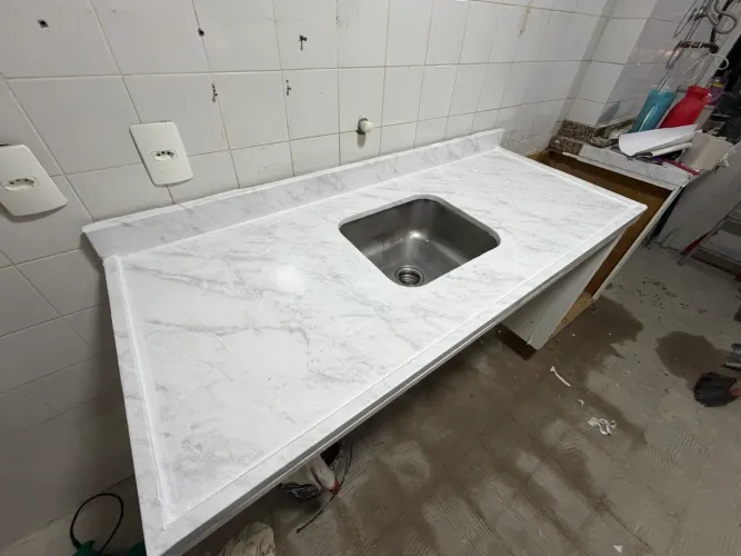 Pia de cozinha com Cuba em aço
