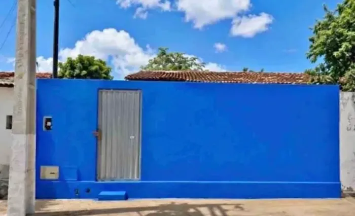 Vendo essa linda casa Localizada no Jorge Teixeira próx.Baratão da carne
