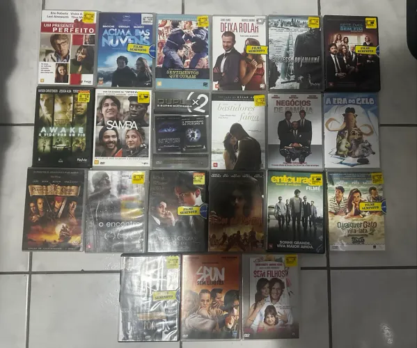 Lote com 21 DVDs Originais | A Era do Gelo, Piratas do Caribe e mais