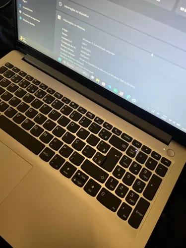 Lenovo IdeaPad 1 15IAU7