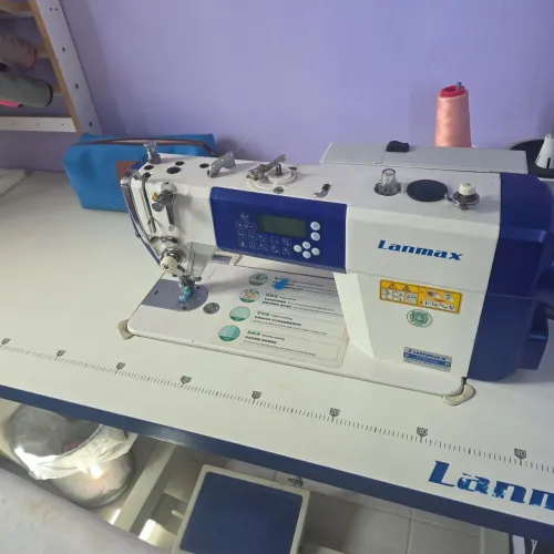 Maquina eletrónica Lanmax. 2 anos.