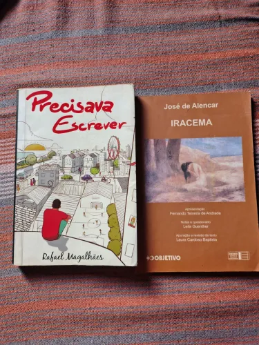Livros por 5 reais cada um + valor da entrega