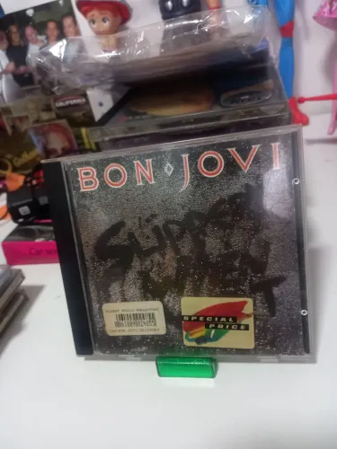CD BON JOVI SLIPPERY WHEN WET MADE IN GERMANY