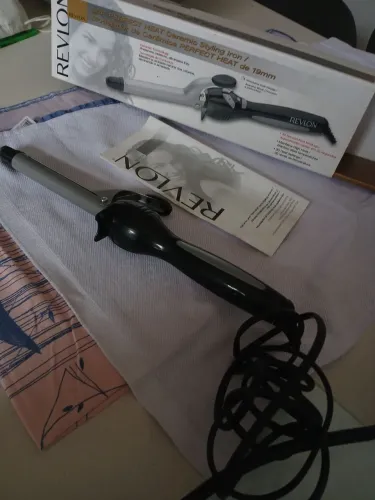 Modelador de Cachos Revlon Perfect Heat 127v - Na Caixa (Estado de Novo)