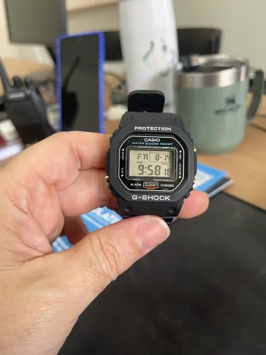 G Shock DW5600 série prata - fundo rosqueavel anos 80 impecável!