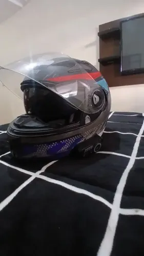 Capacete