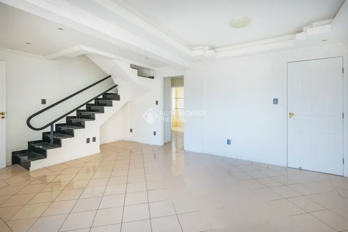 Cobertura Duplex com Possibilidade de 6 Quartos e 2 Suítes | Morar e Rentabilizar no Mesmo