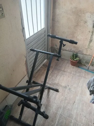 Suporte para teclado musical profissional