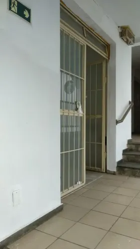 Imóvel para aluguel com 29 metros quadrados no Bairro Dom Cabral  Belo Horizonte - MG