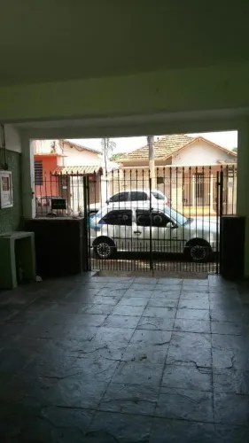Casa para venda com 2 quartos e 1 vaga de garagem - 178m² no bairro Vila Maria