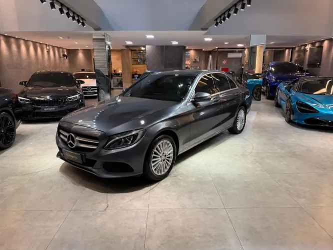 Mercedes-Benz C-200 CGI Avantgarde 1.8 16V 184cv Aut. 2016