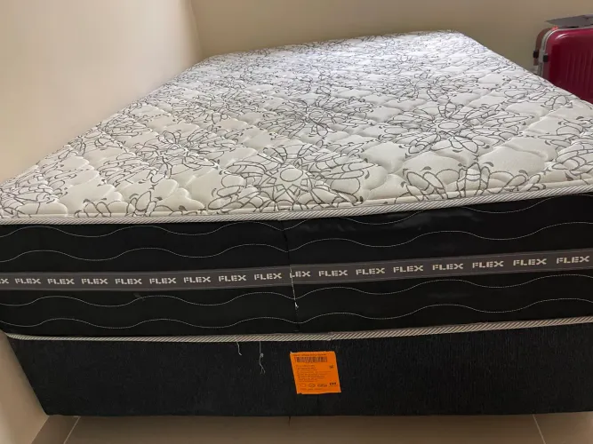Cama box casal