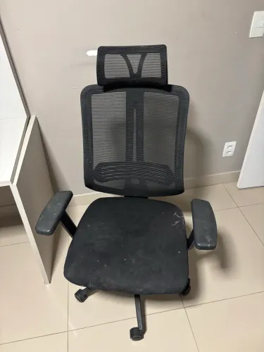 Cadeira de Escritório Ergonômica
