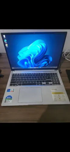 ASUS VIVOBOOK 16 ? i7 / 16GB / SSD 512GB
