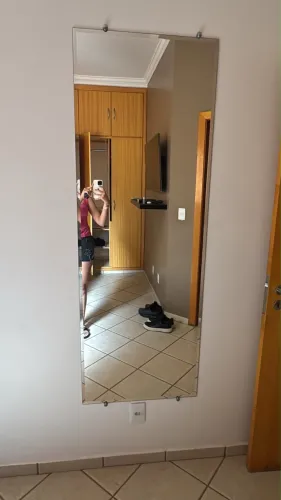 Espelho, de corpo inteiro