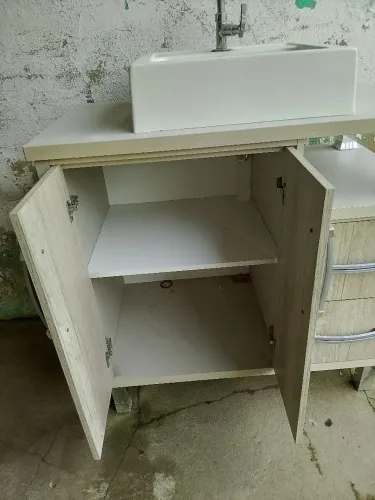 Armário para banheiro