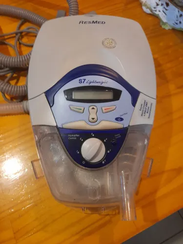 Desapego....Cpap para apneia do sono resmed. Umidificador....