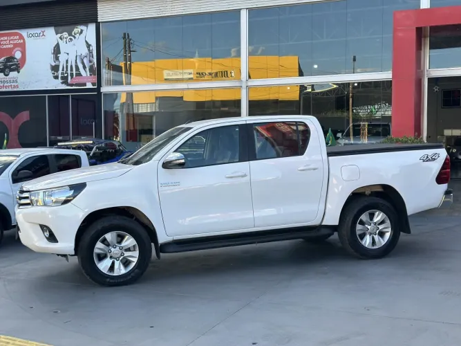 Toyota Hilux CD 4X4 2.8 Diesel Aut. 2017
