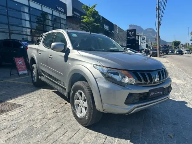 Mitsubishi L200 Triton Sport GLS 2.4 CD Diesel Aut. 2019