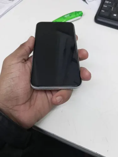 Vendo iPhone XR 64gb branco