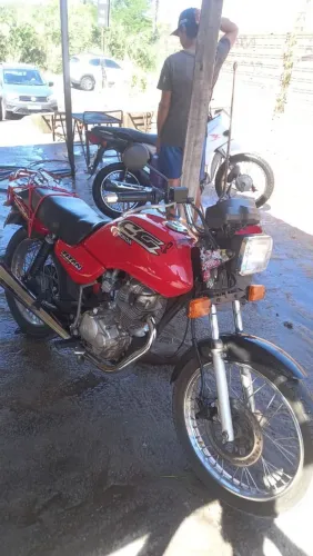 Moto pra vender