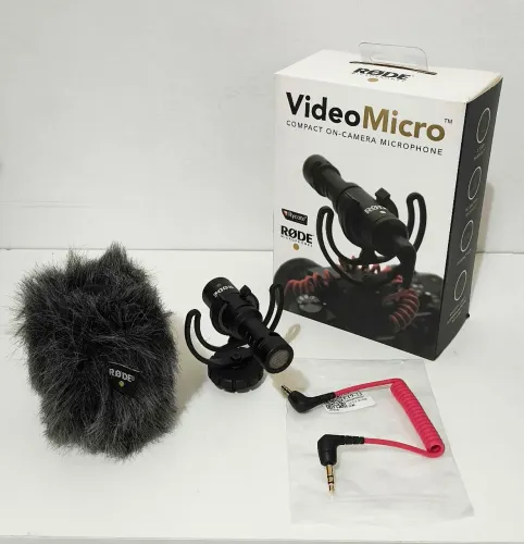 Microfone Rode VideoMicro completo e excelente 