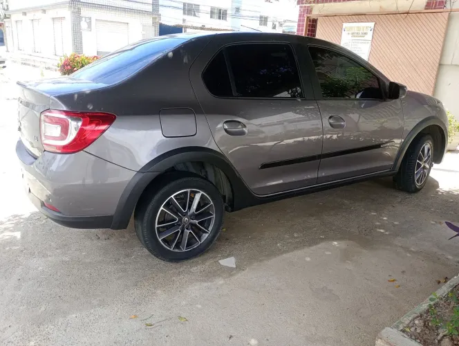 Renault Logan Iconic Flex 1.6 16V 4P AUT 2021